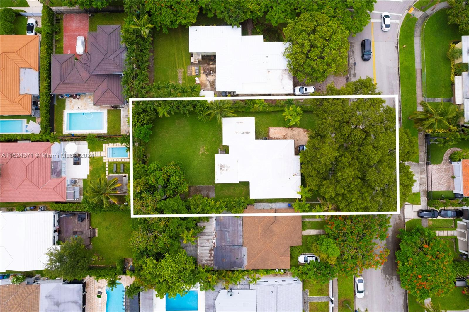 820 SW 26th Rd