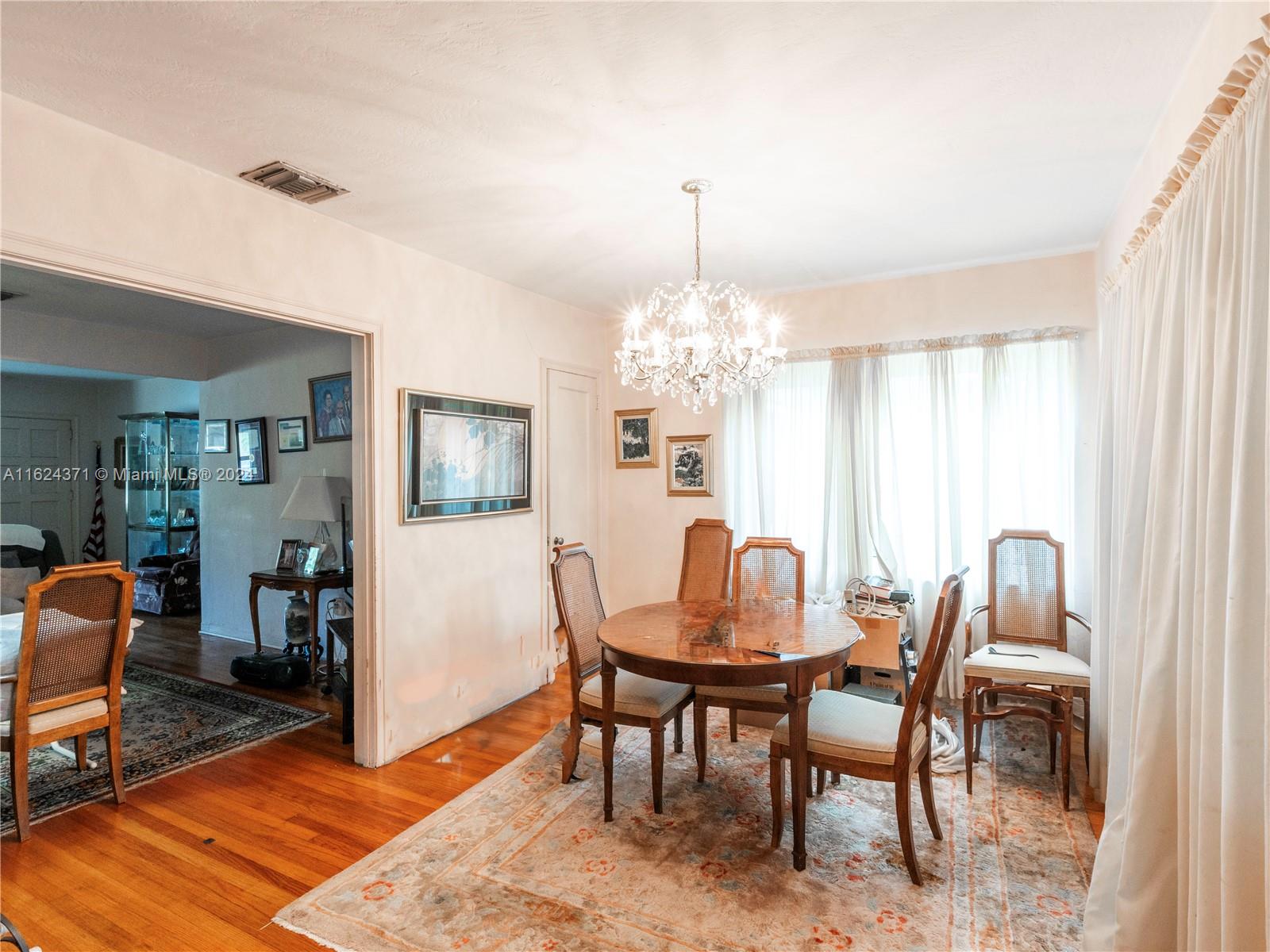 820 SW 26th Rd