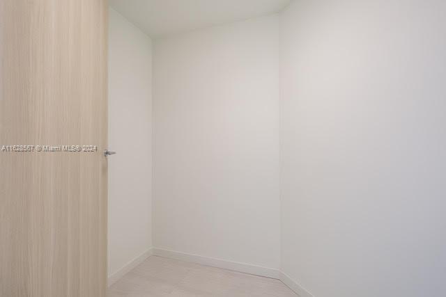 1000 Brickell Plz # 4015