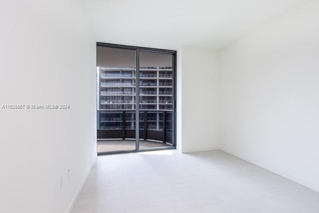 1000 Brickell Plz # 4015