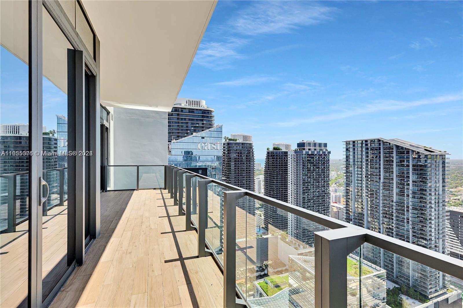 68 SE 6th St # 4110