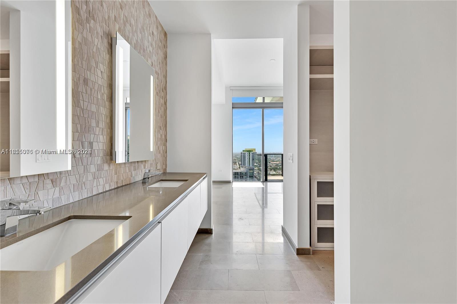 68 SE 6th St # 4110