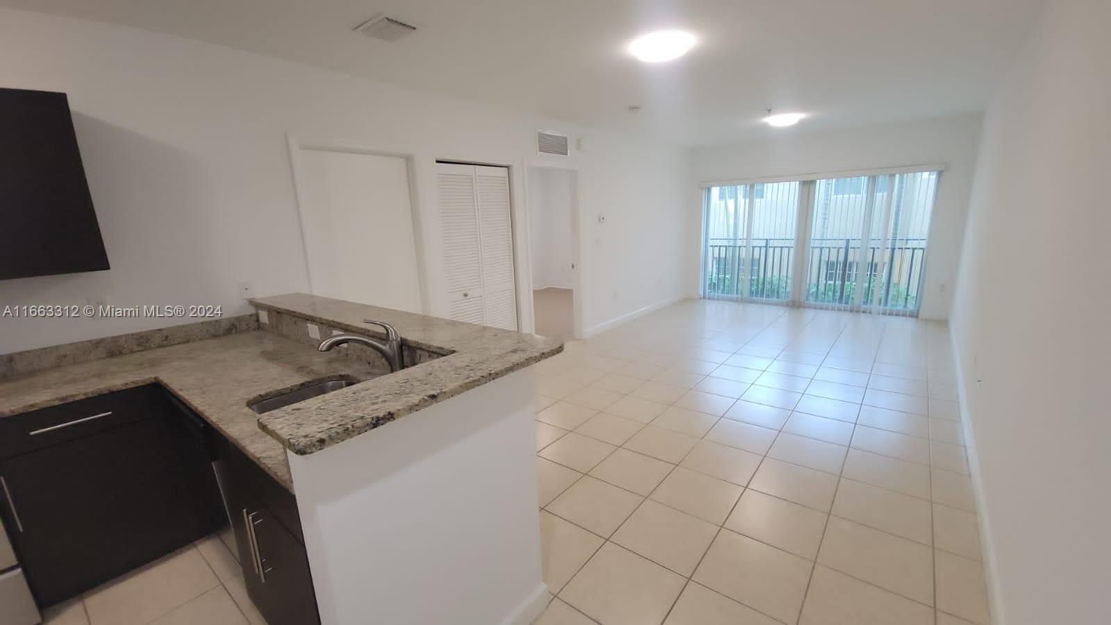 40 Calabria Ave # 202