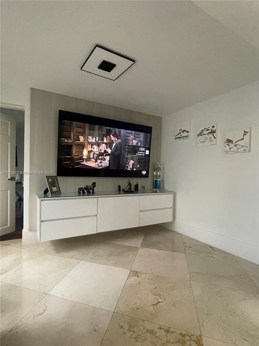 221 NW 145th St