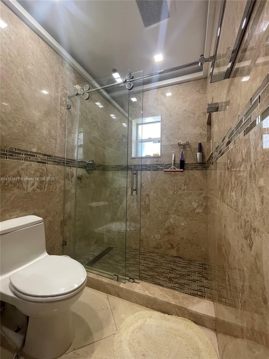 221 NW 145th St