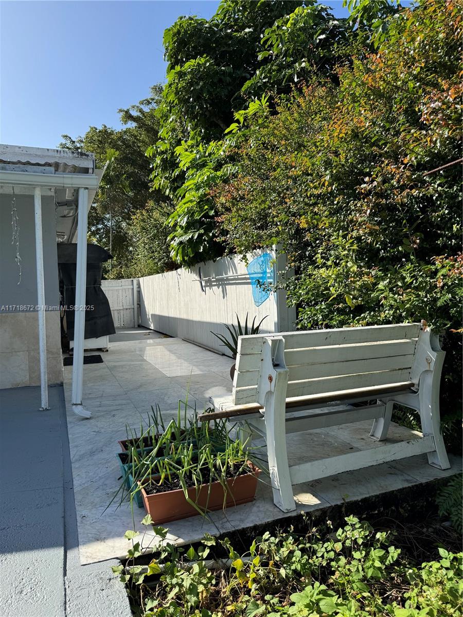 221 NW 145th St