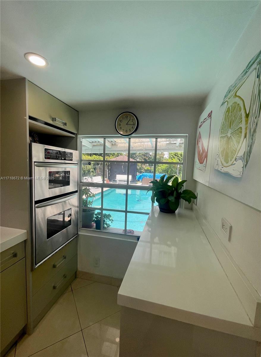 221 NW 145th St