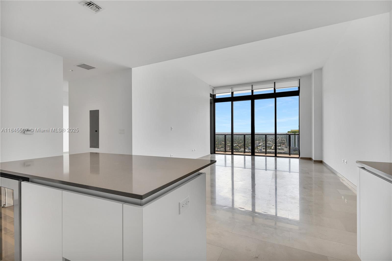 68 SE 6th St # 4110