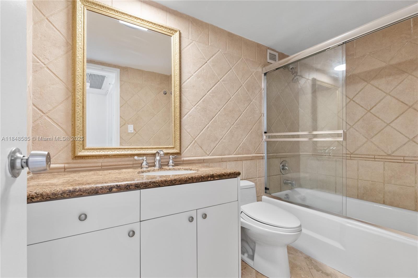 5700 Collins Ave # 10D