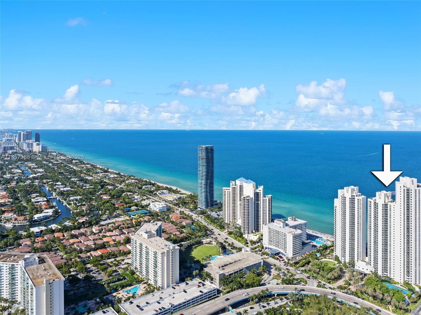 19111 Collins Ave # 2207