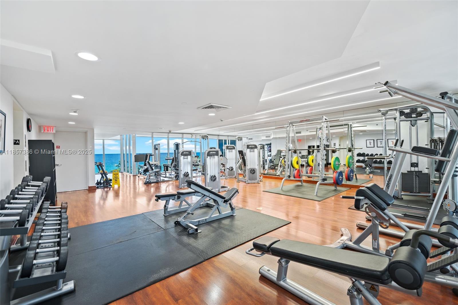 19111 Collins Ave # 2207