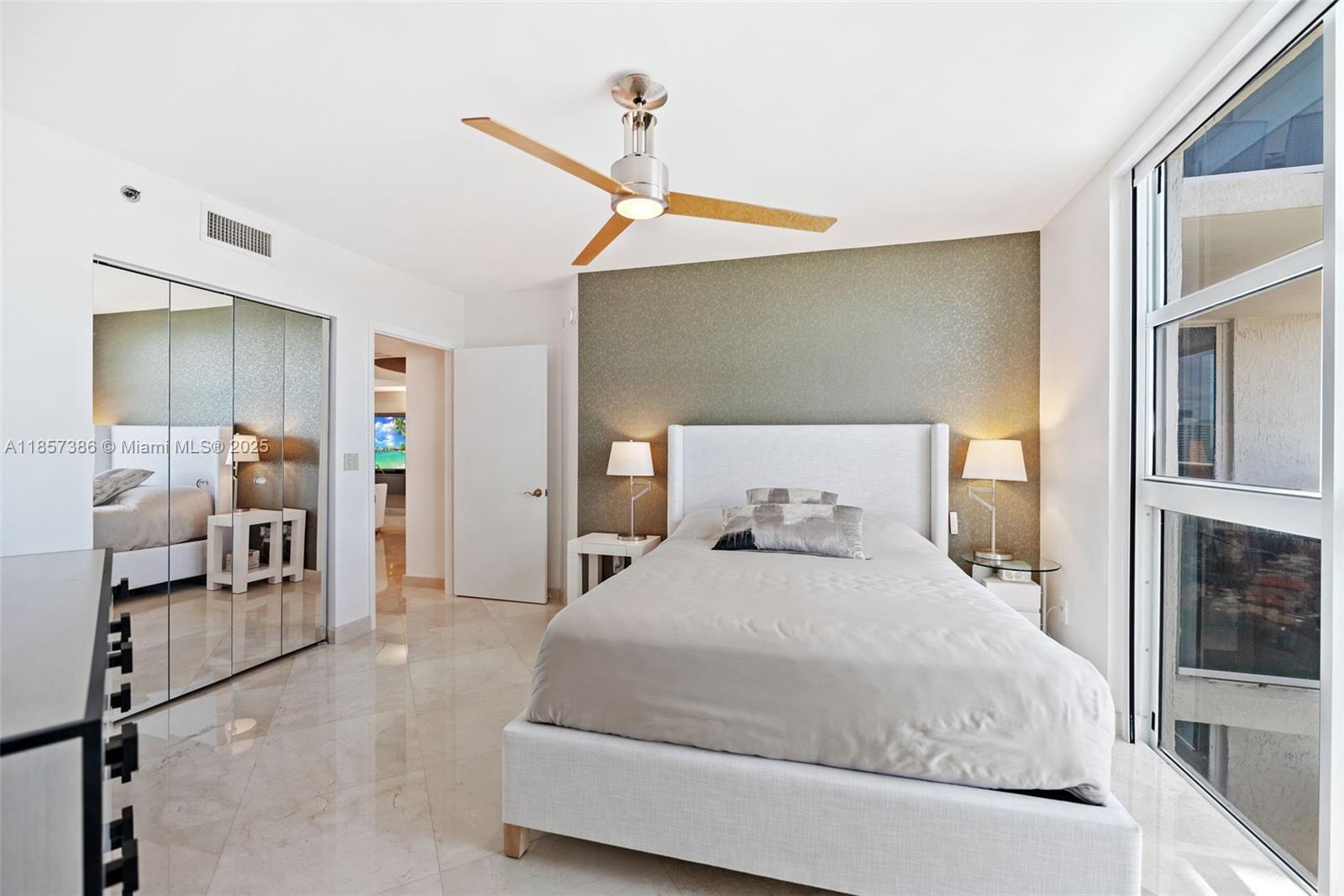 19111 Collins Ave # 2207