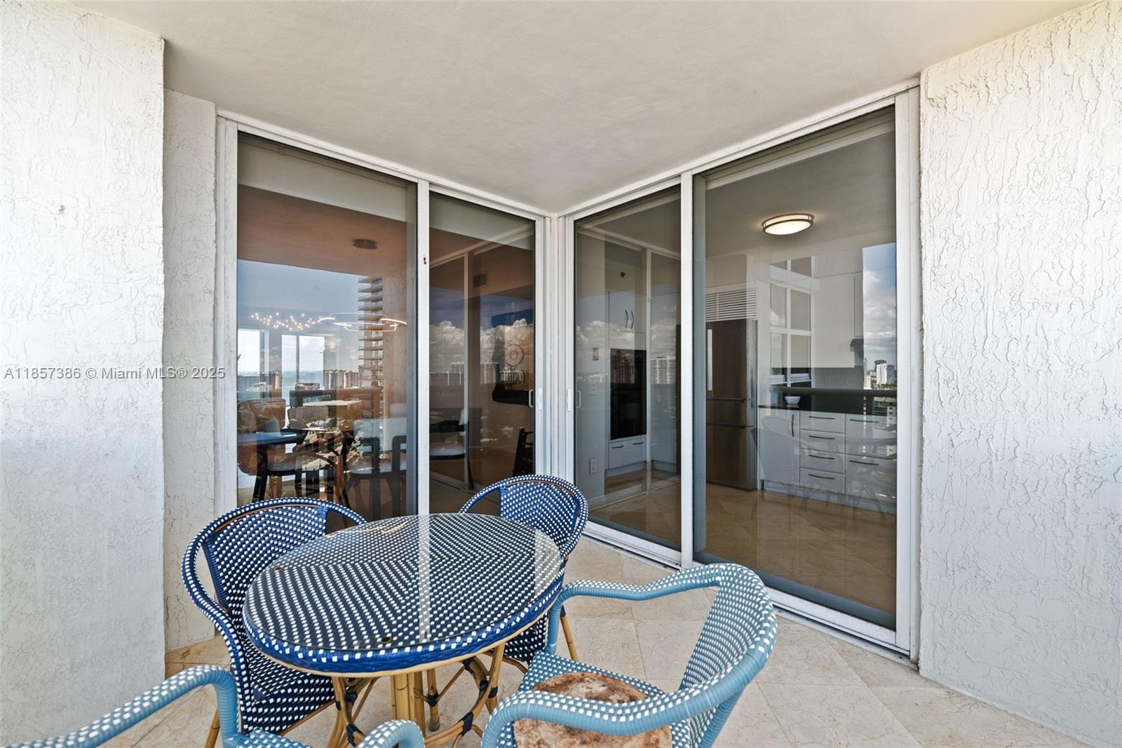 19111 Collins Ave # 2207