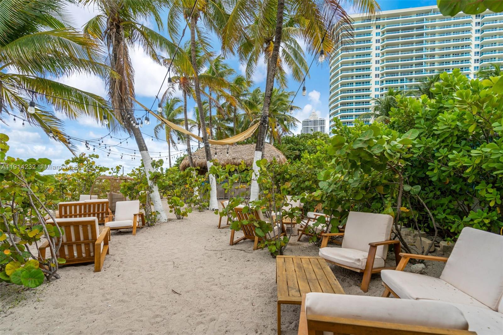 5101 Collins Ave # 12U