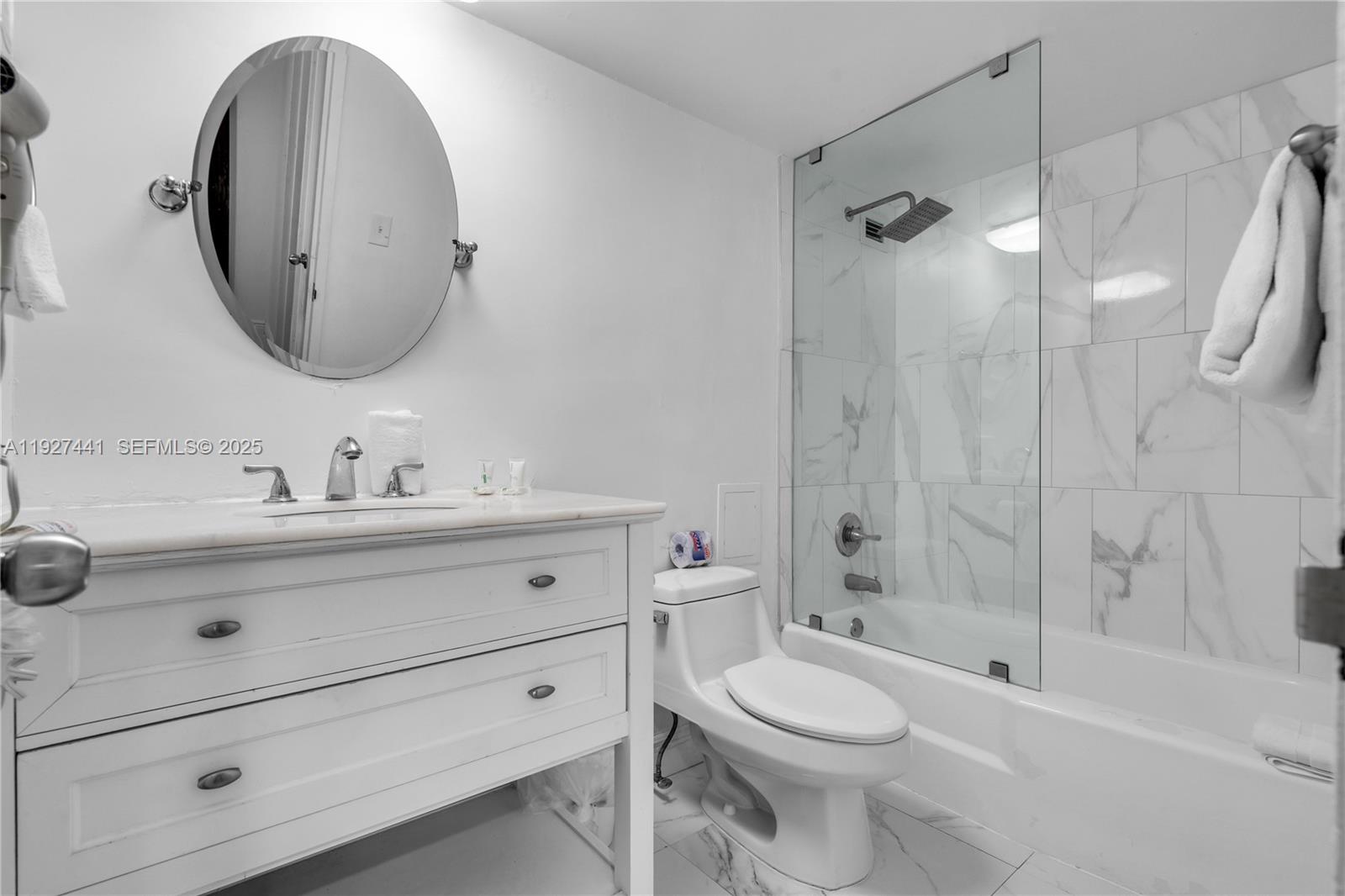 5101 Collins Ave # 12N