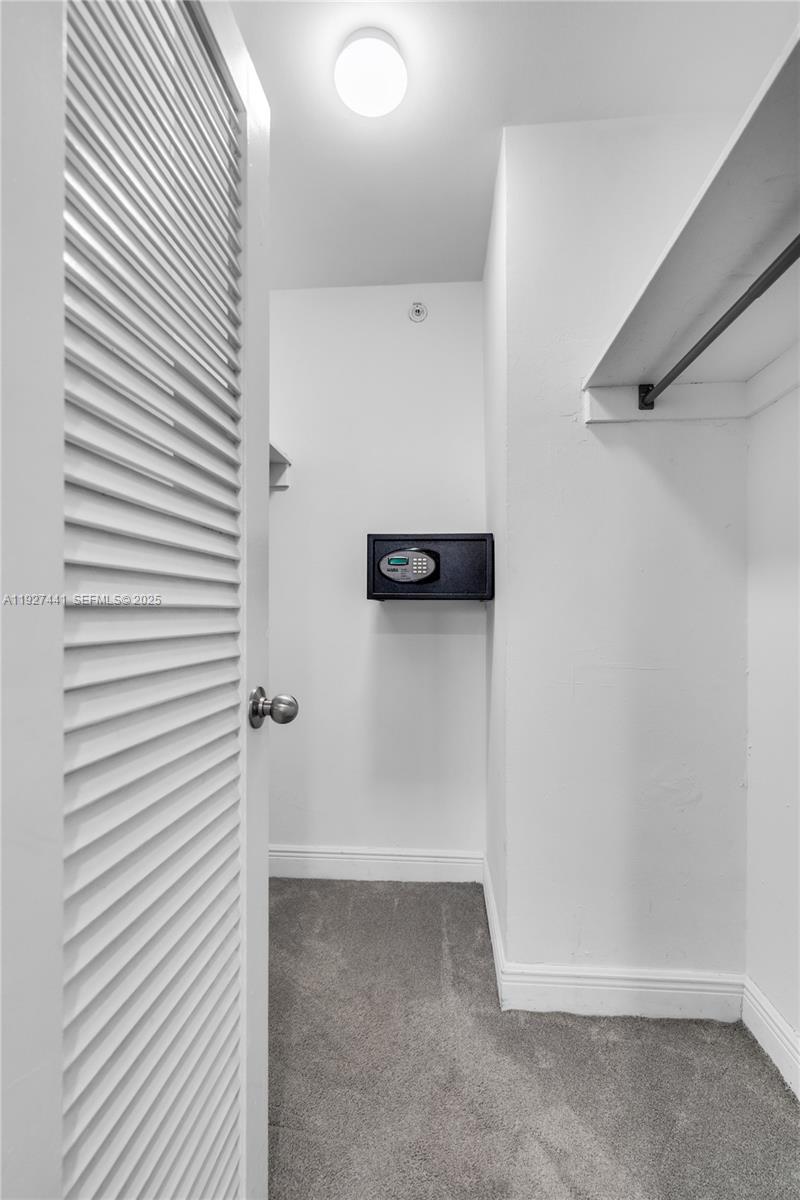 5101 Collins Ave # 12N