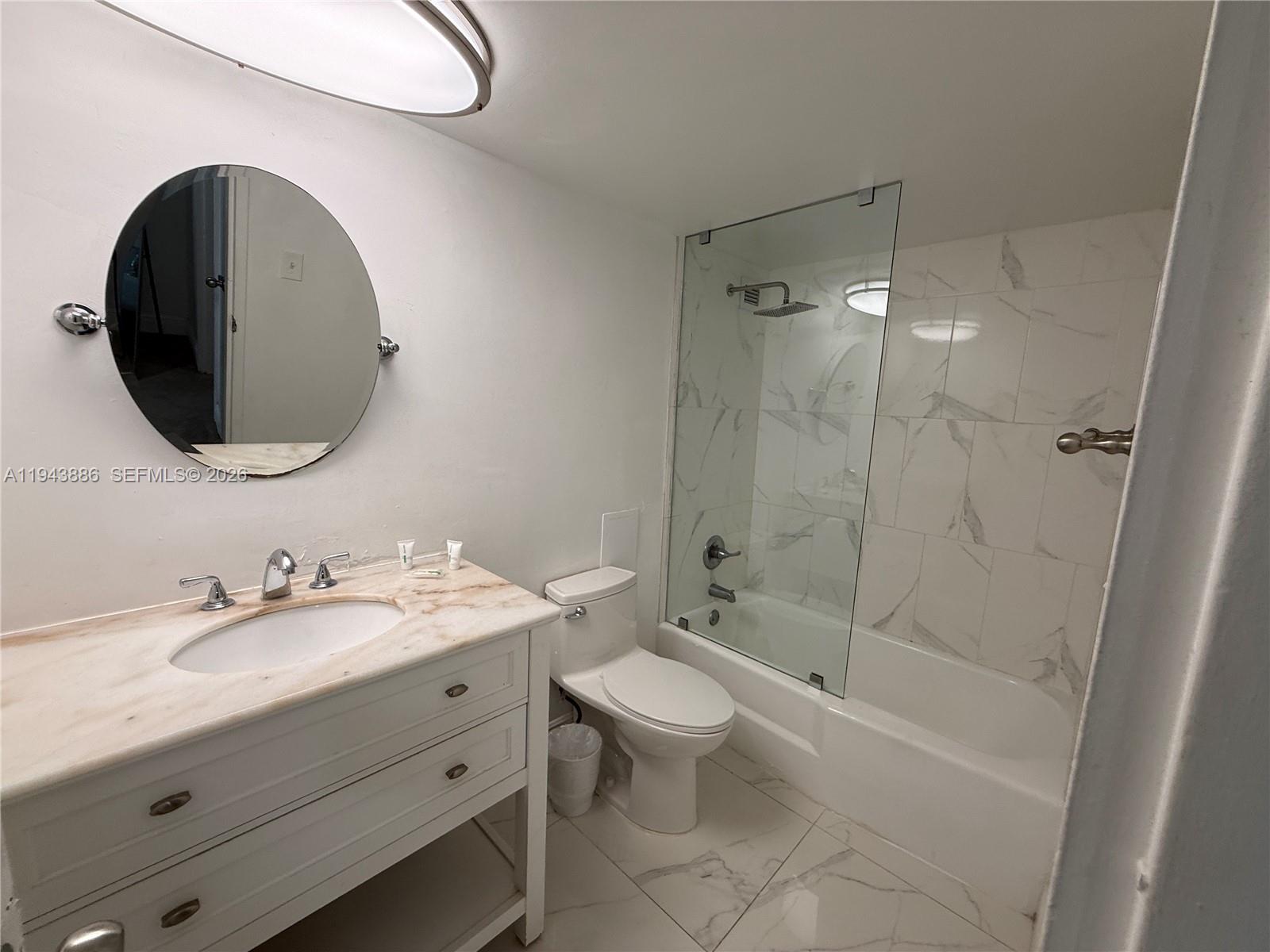 5101 Collins Ave # 12T