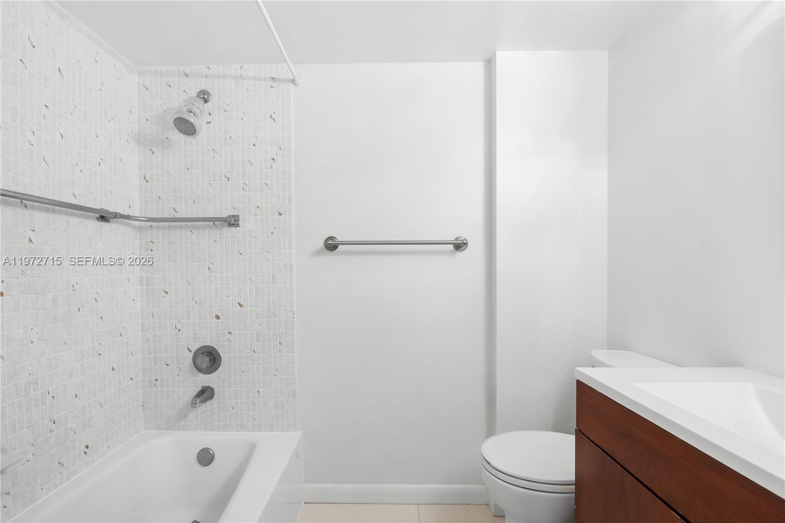 210 Sea View Dr # 207