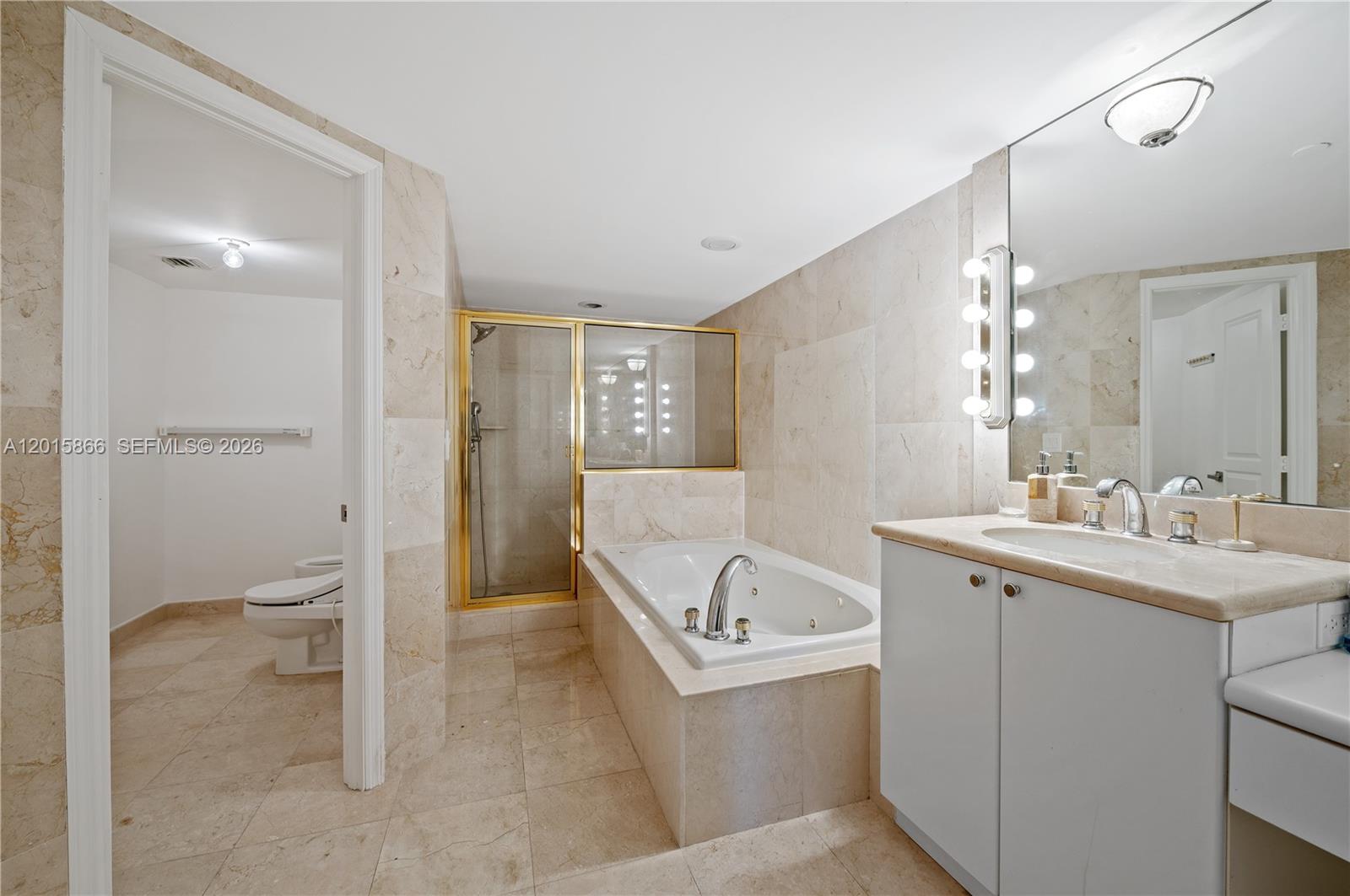8925 Collins Ave # 9J