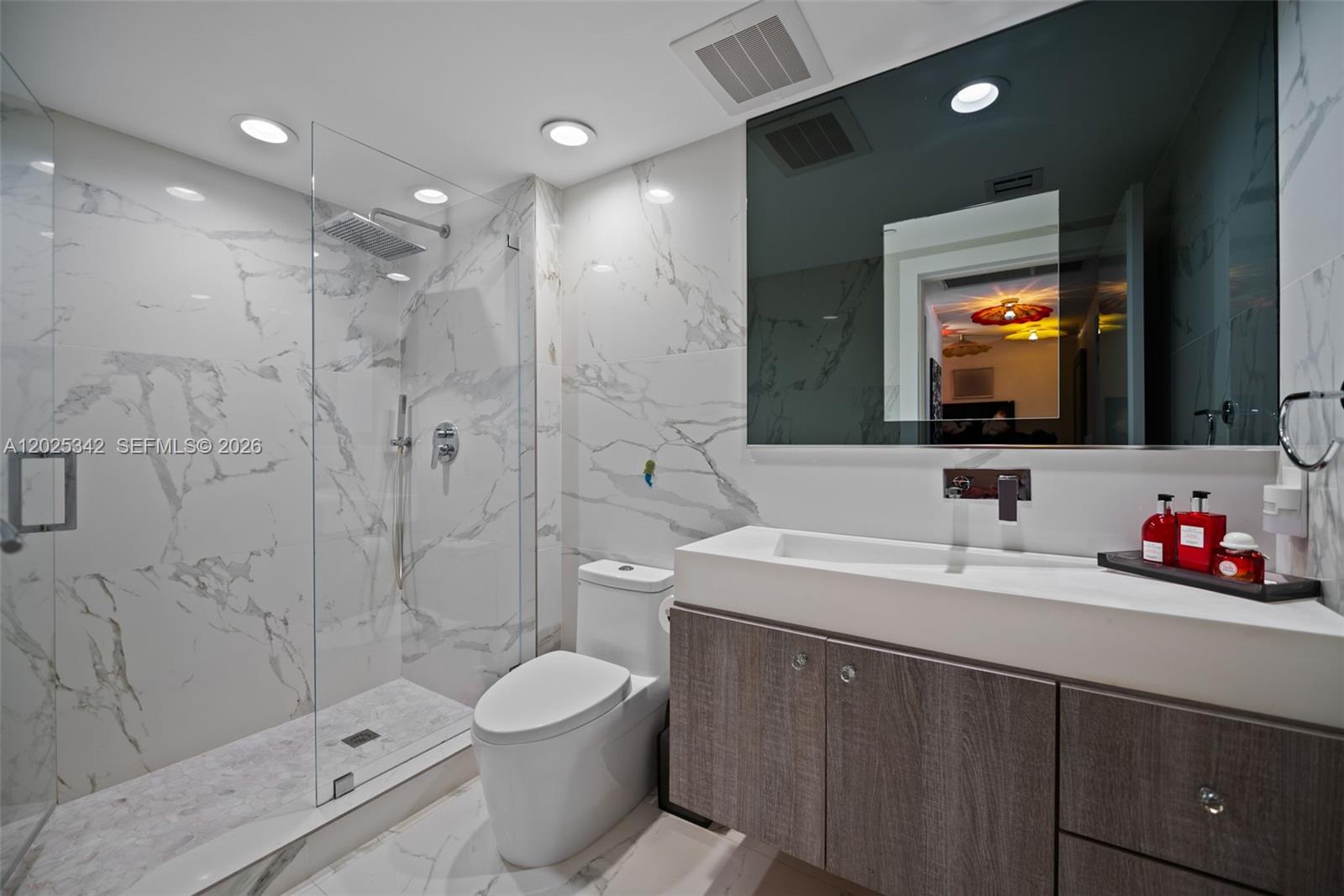 1800 S Ocean Dr # 310