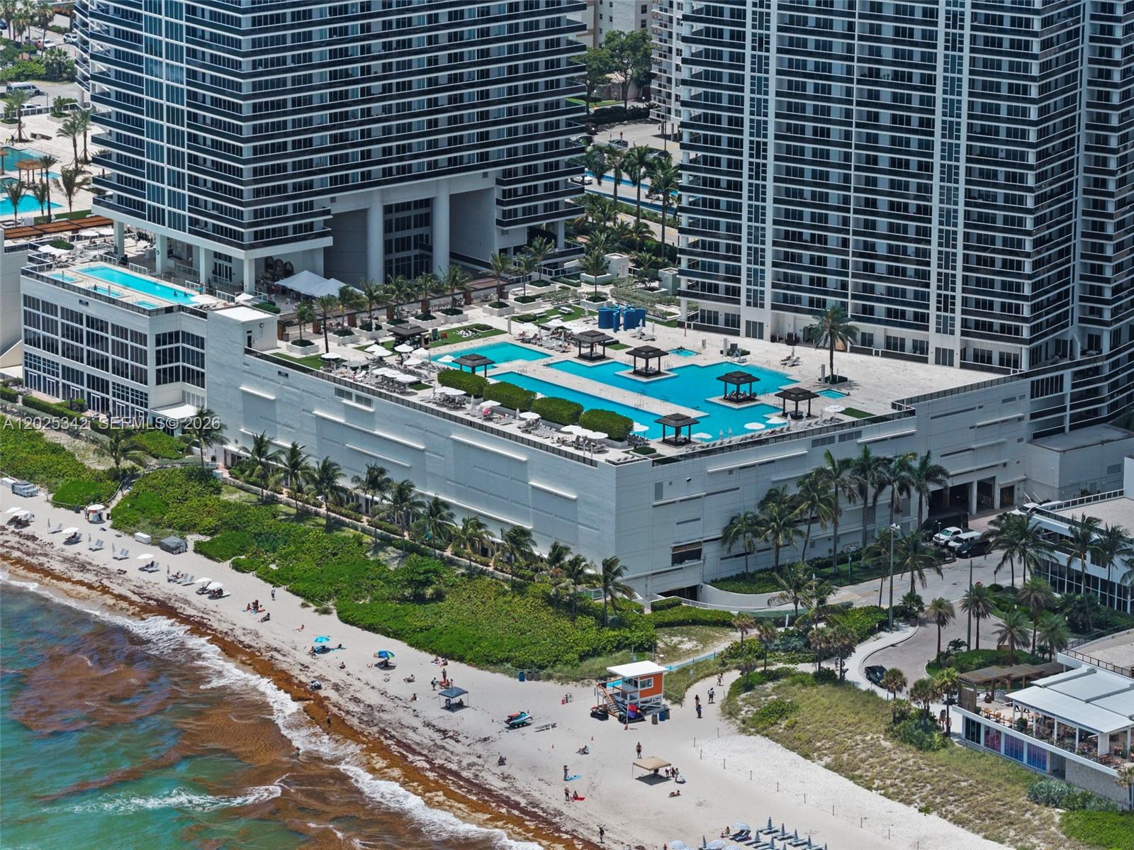 1800 S Ocean Dr # 310