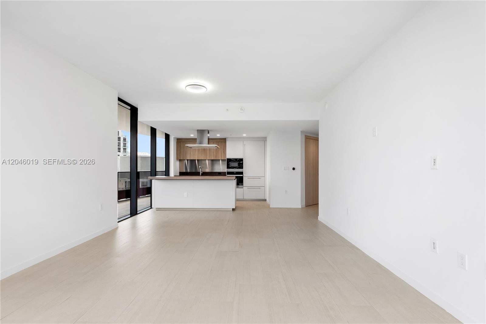 1000 Brickell Plz # 4015