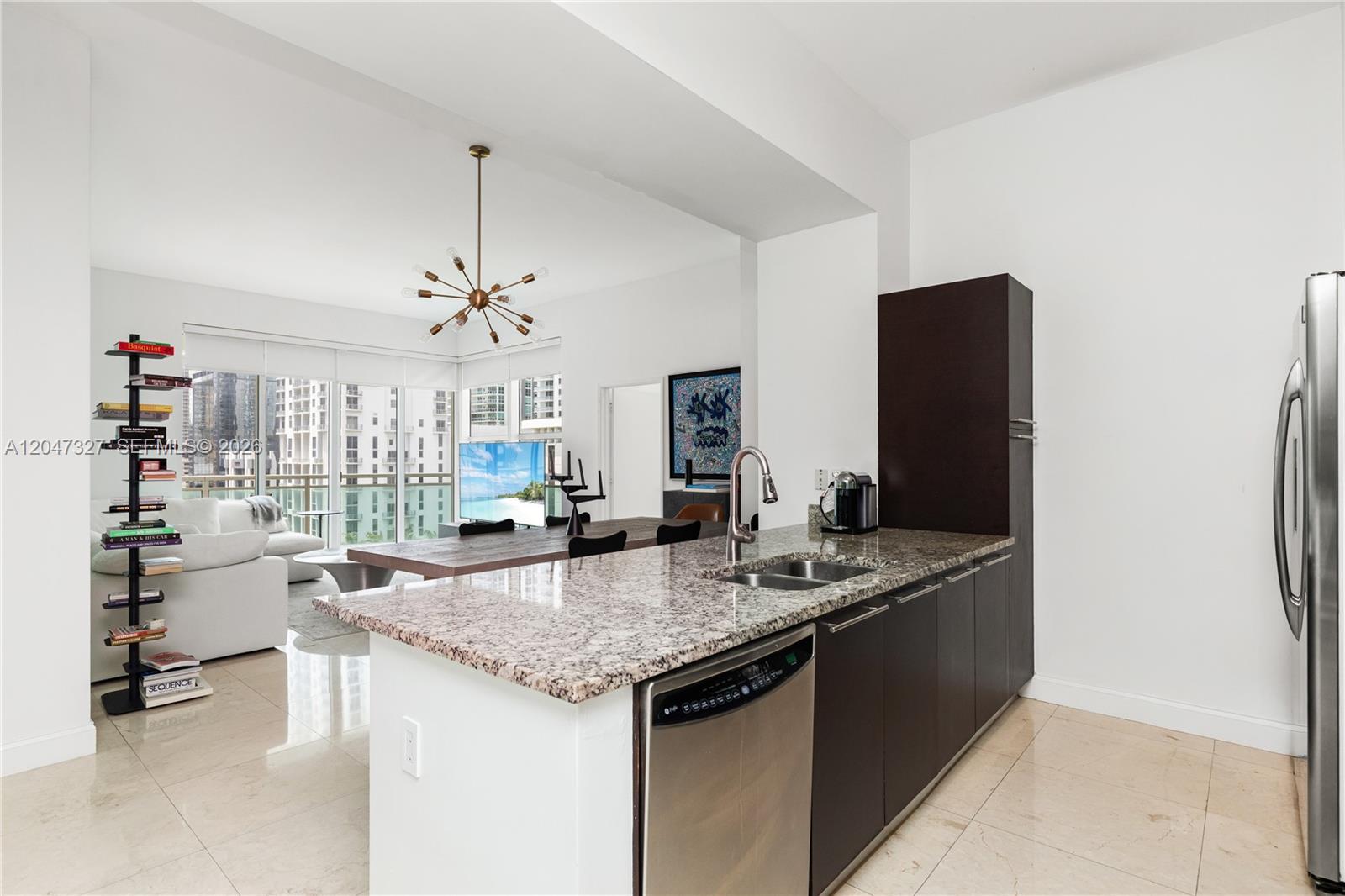 951 Brickell Ave # 1011