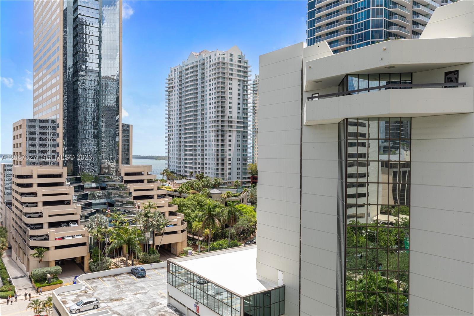951 Brickell Ave # 1011