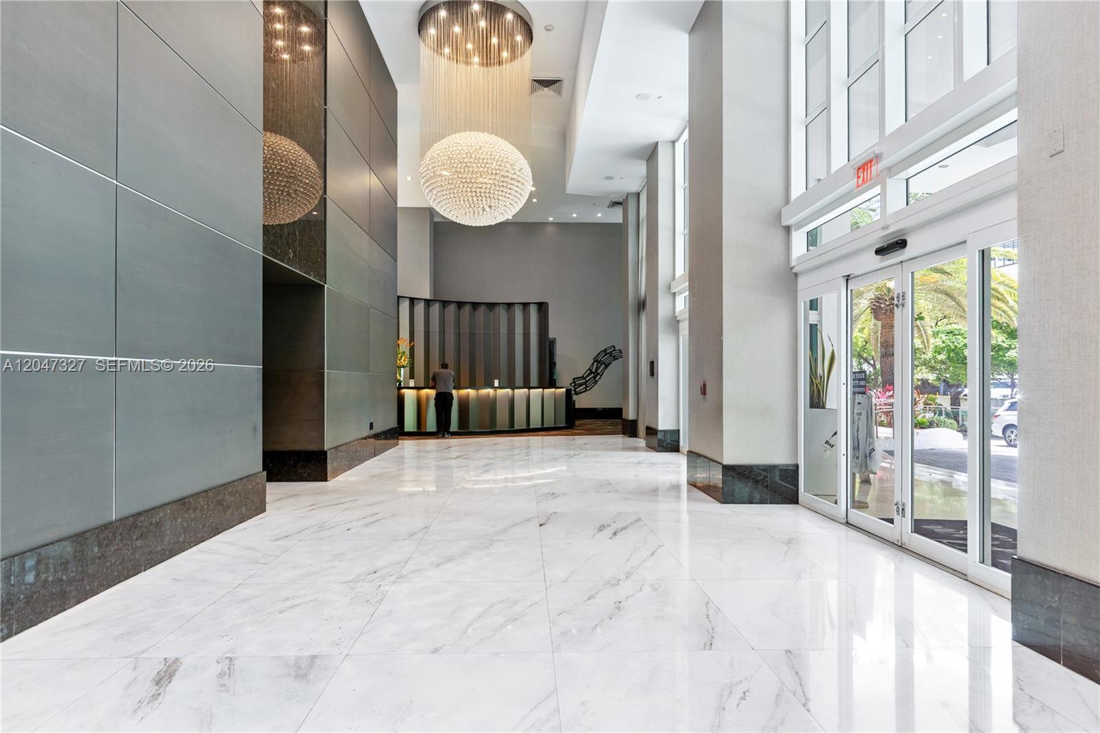 951 Brickell Ave # 1011