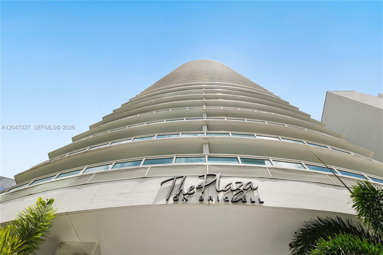 951 Brickell Ave # 1011
