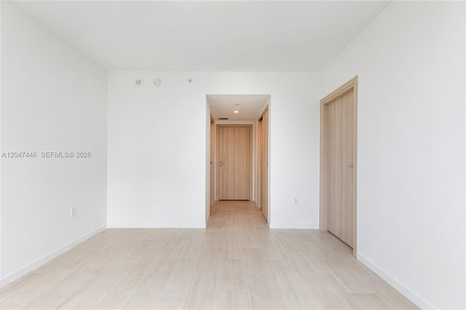 1000 Brickell Plz # 4015