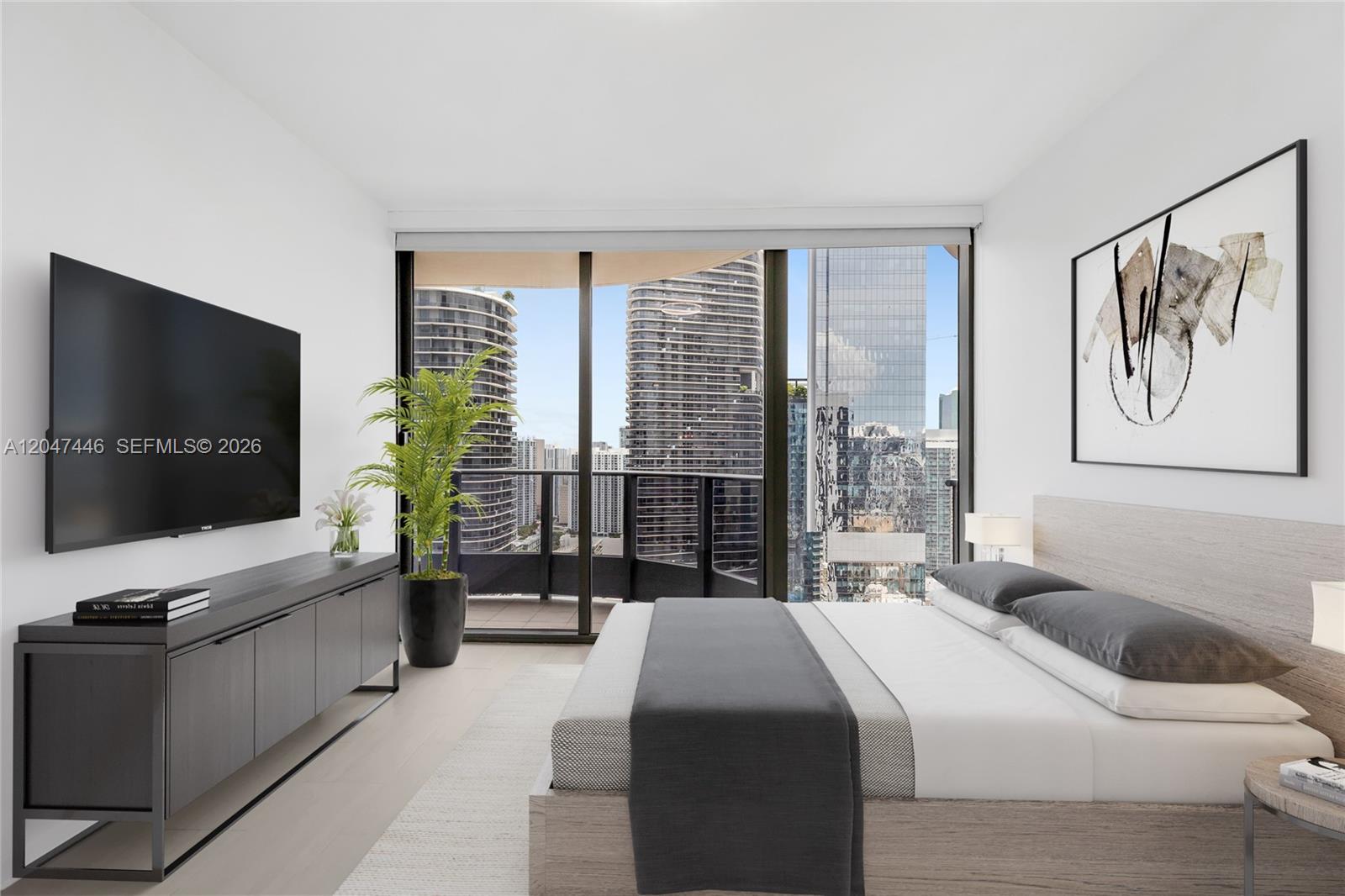 1000 Brickell Plz # 4015