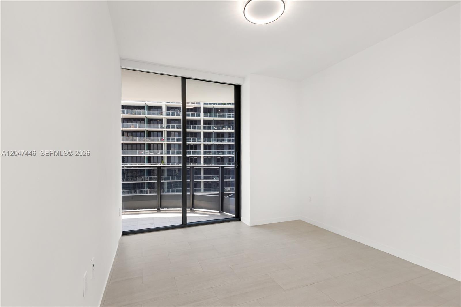 1000 Brickell Plz # 4015