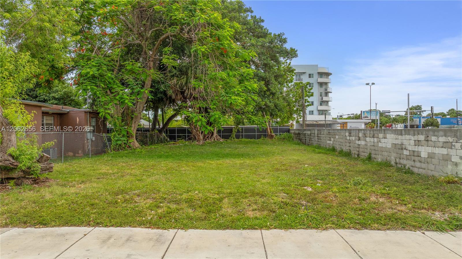 1618 NW 55th St