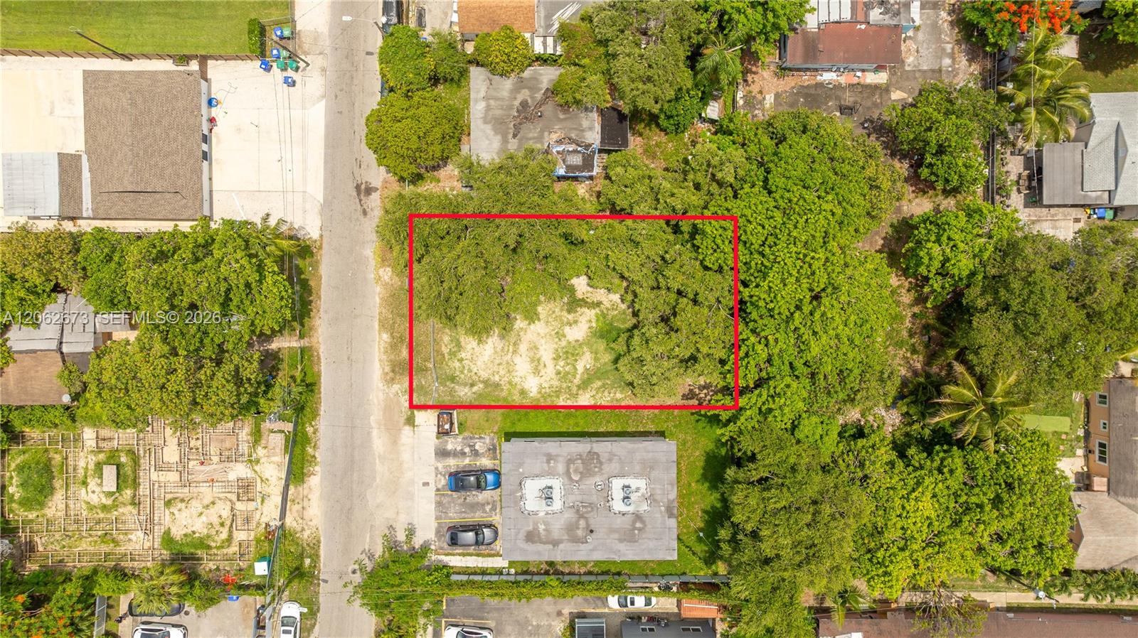 28 NW 76th St