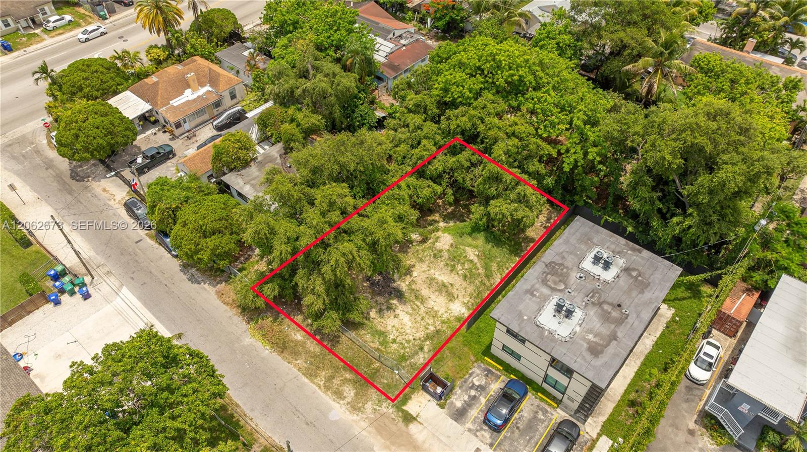 28 NW 76th St