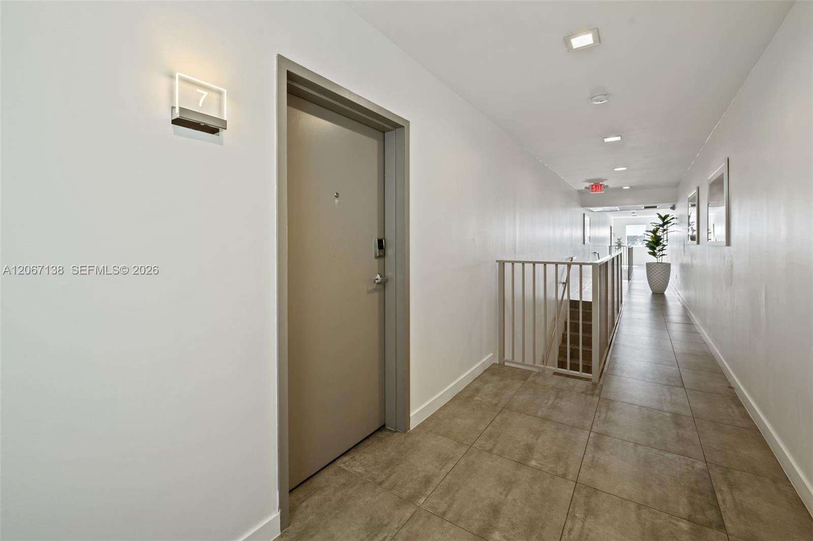 165 NW 39th St # 7