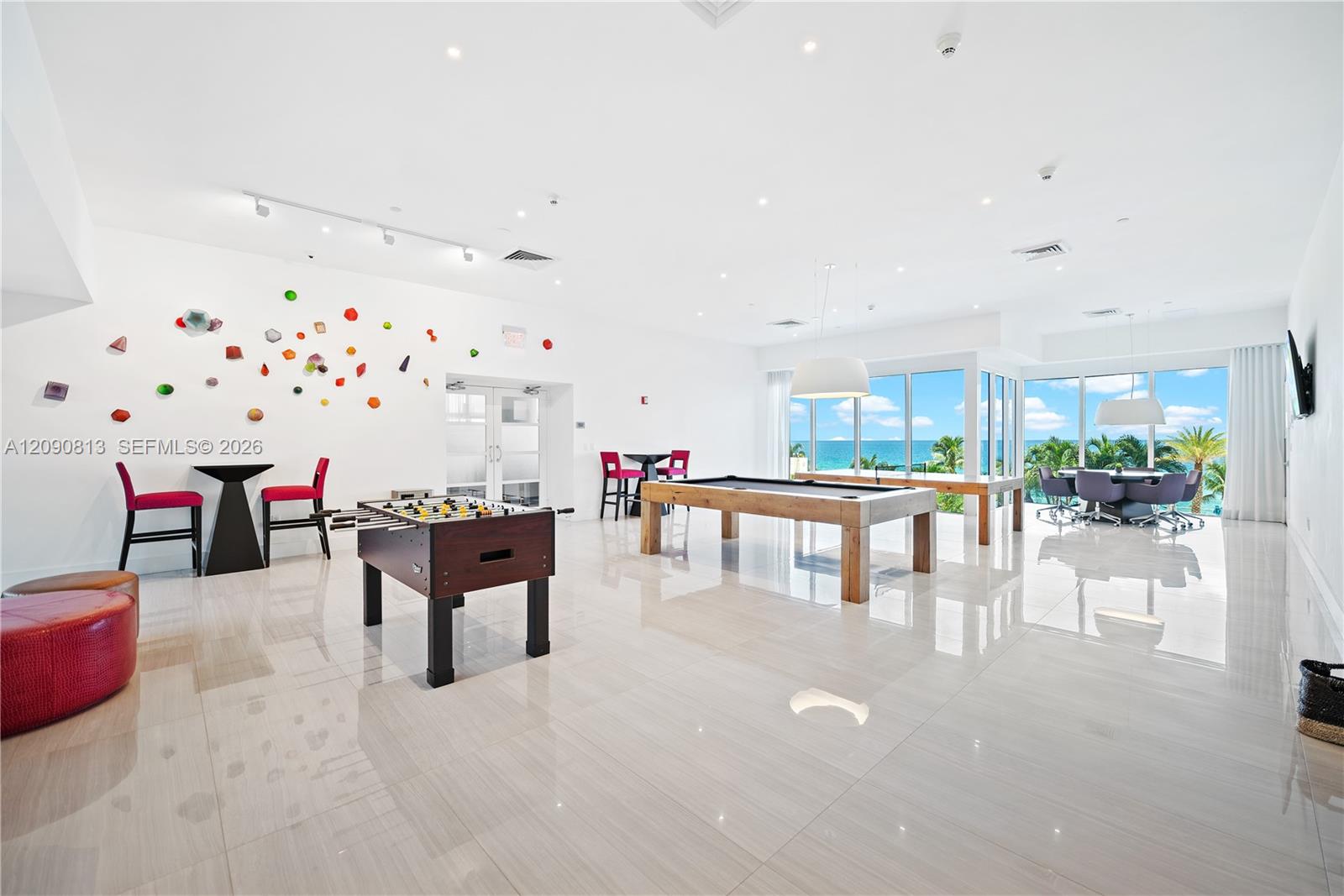 19111 Collins Ave # 2207