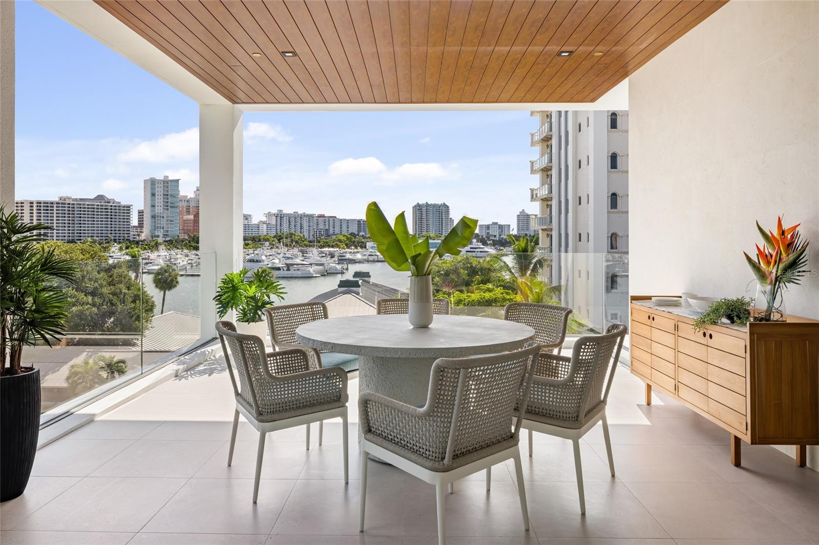 509 GOLDEN GATE POINT Unit: 2