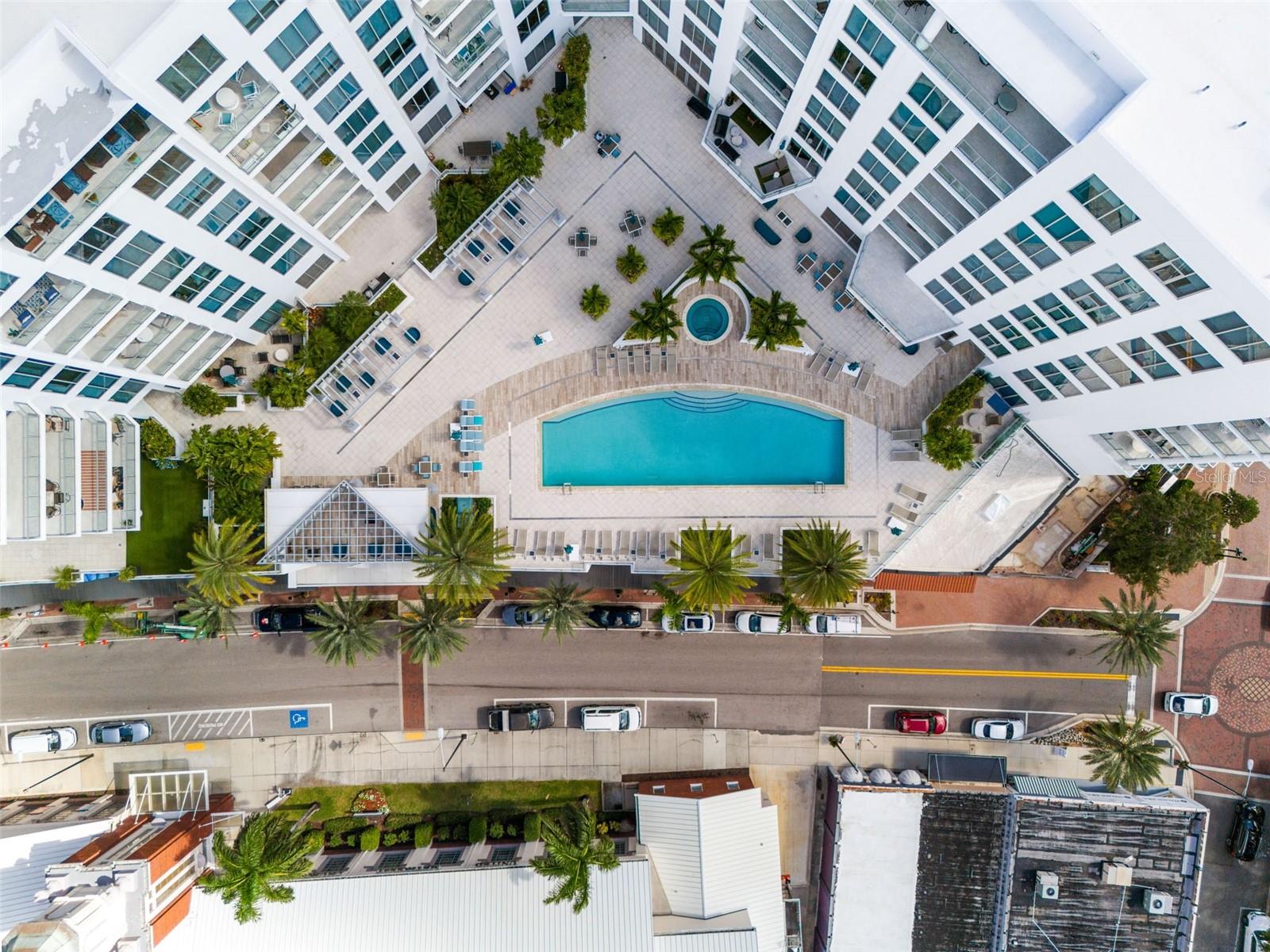 111 S PINEAPPLE AVE #903