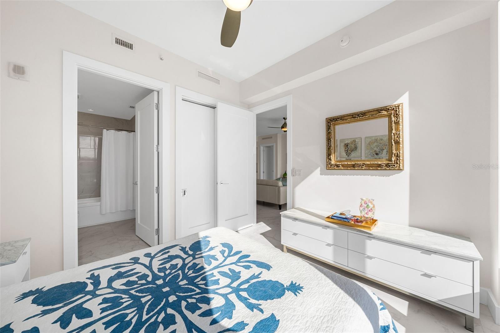 111 S PINEAPPLE AVE #903