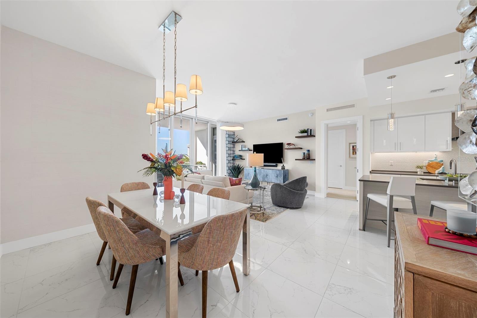 111 S PINEAPPLE AVE #613
