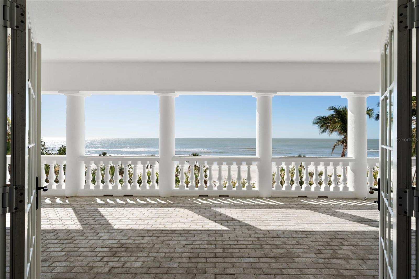 801 LONGBOAT CLUB RD