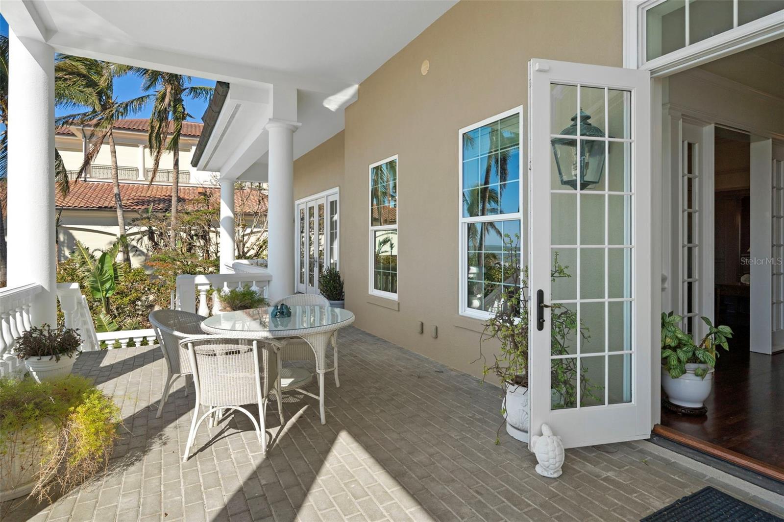 801 LONGBOAT CLUB RD