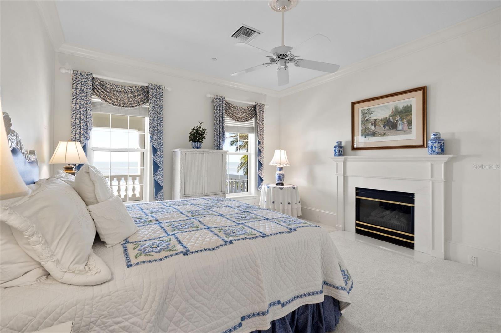 801 LONGBOAT CLUB RD