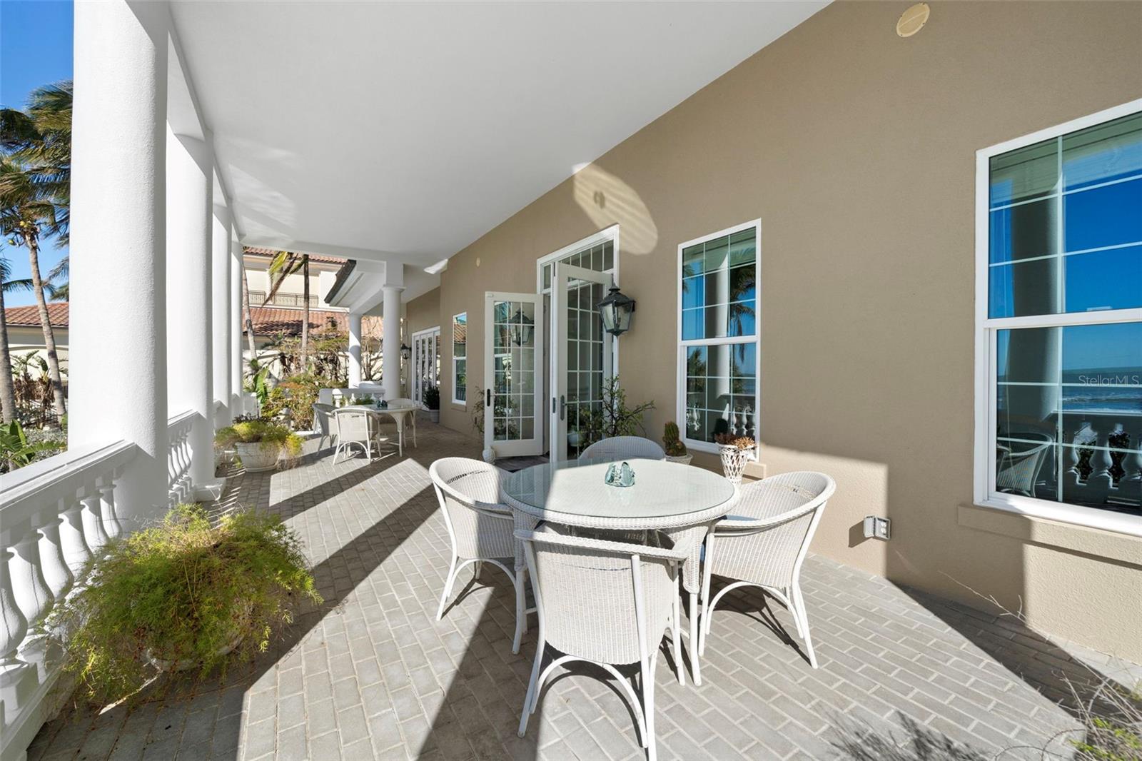 801 LONGBOAT CLUB RD