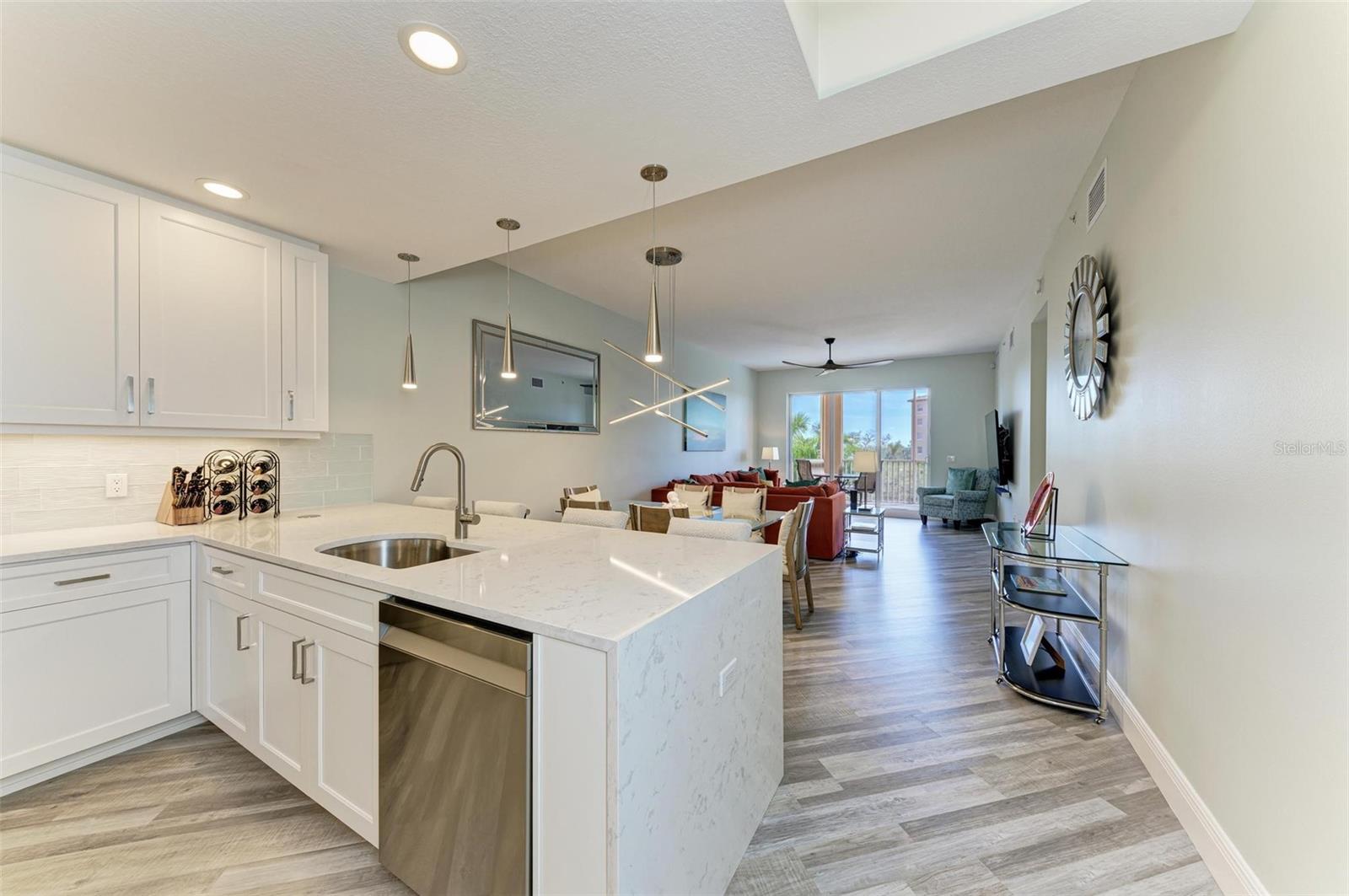 5591 CANNES CIR #403