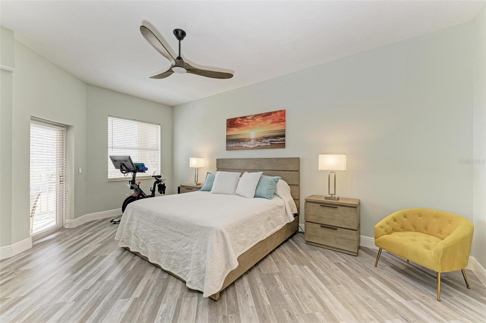 5591 CANNES CIR #403