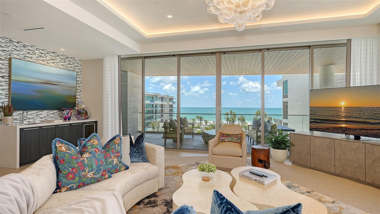 1591 GULF OF MEXICO DR #511