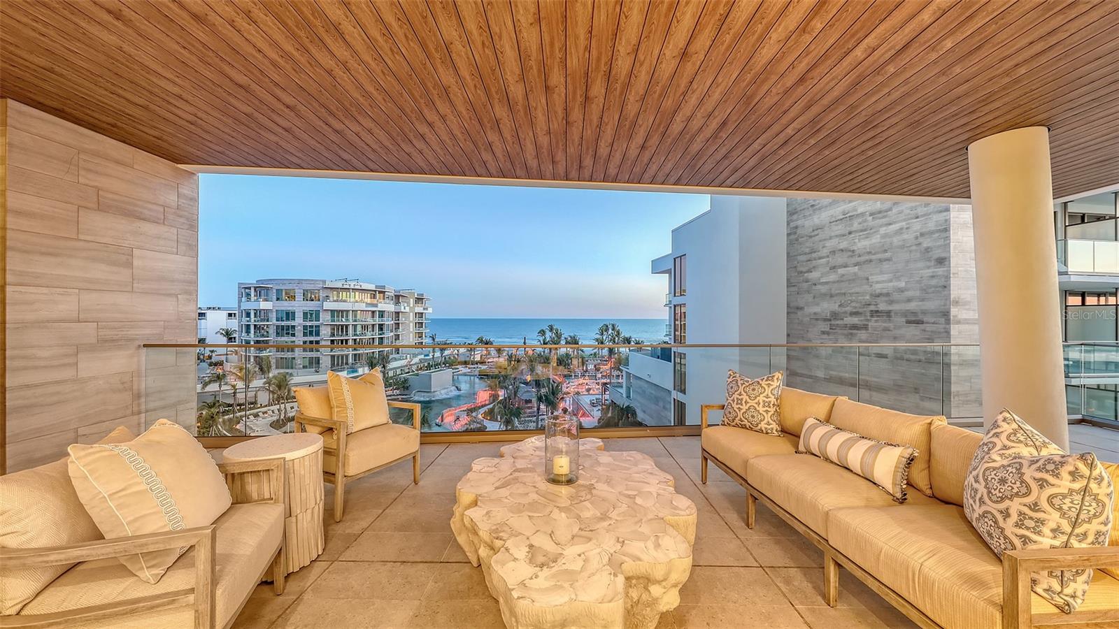 1591 GULF OF MEXICO DR #511